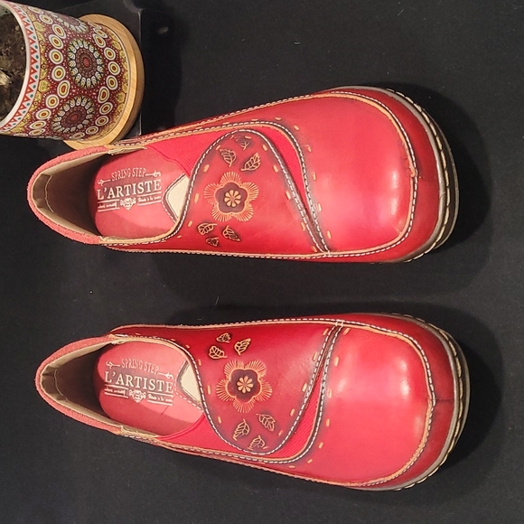 L'ARTISTE by SPRING STEP | 'Burbank' Red Leather Slip On - EU 37 / US 6.… - Picture 5 of 11